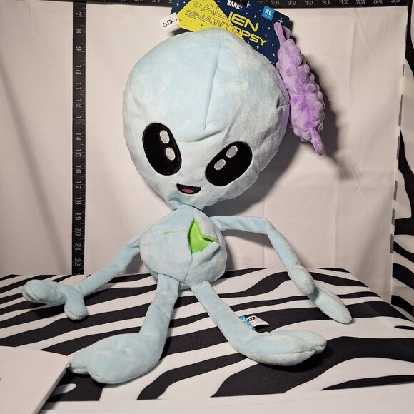 NWT Bark Alien Gnawtopsy Dog Toy XL - Picture 6 of 8